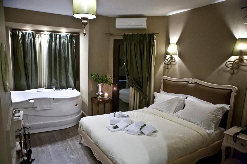 Melies Boutique Hotel Loutraki  Room photo